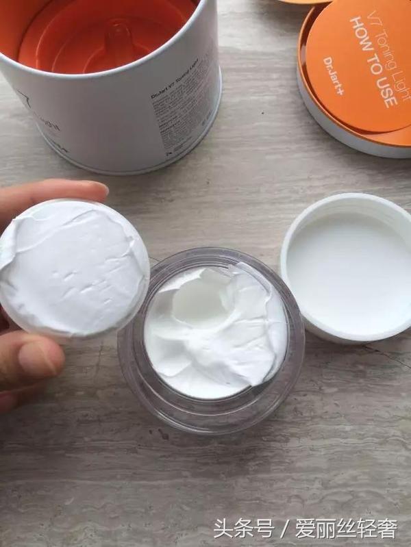 蒂佳婷v7素颜霜的正确用法,懒妹妹必备素颜霜