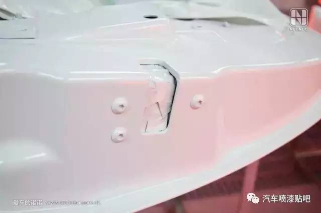 阿斯顿马丁suv改色膜案例,阿斯顿马丁贴膜改色品牌排行榜