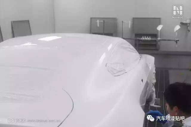 阿斯顿马丁suv改色膜案例,阿斯顿马丁贴膜改色品牌排行榜