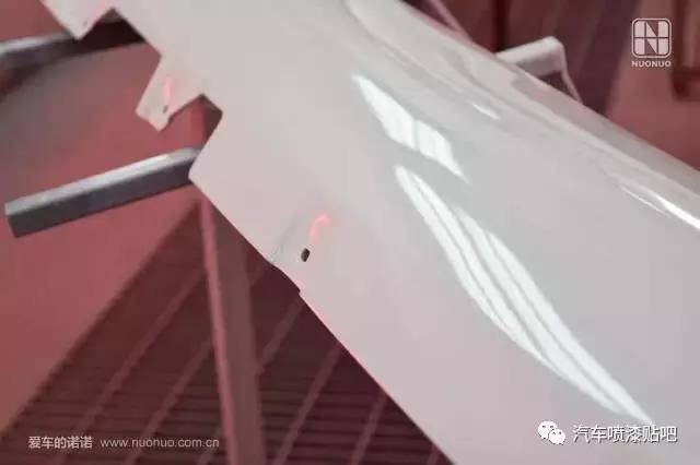 阿斯顿马丁suv改色膜案例,阿斯顿马丁贴膜改色品牌排行榜