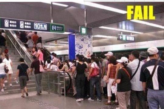 路上遇到钱该怎么办,路上遇到人要一块钱什么征兆