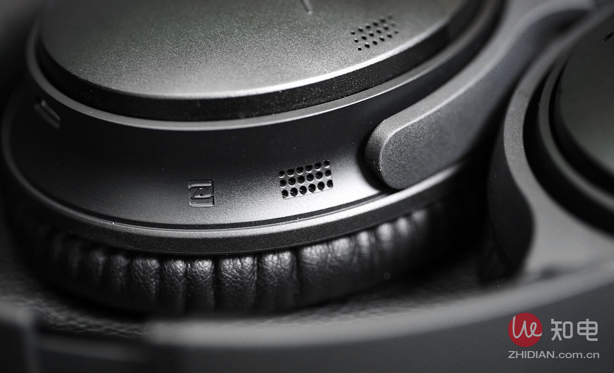 boseqc35蓝牙耳机头戴式降噪,bosesoundtouch30iii