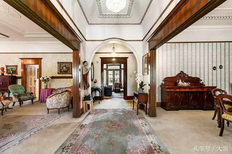 悉尼豪宅拍卖 (悉尼拍卖房子多少钱)