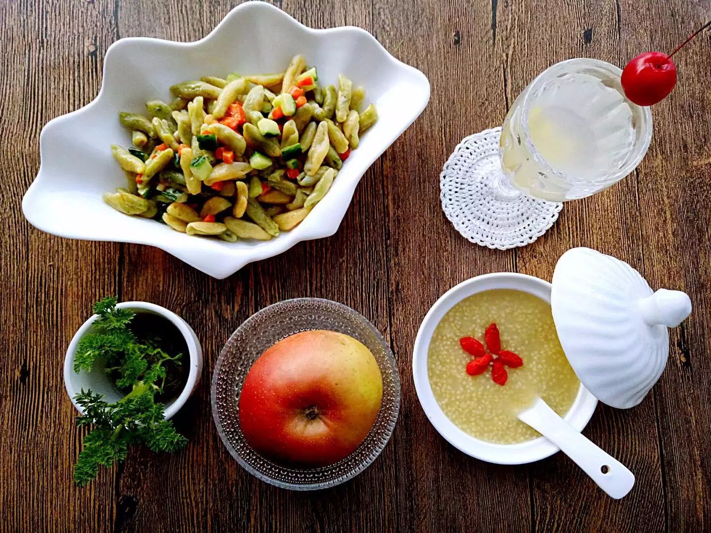 每天坚持做早餐的妈妈,一份坚持五年的爱心早餐