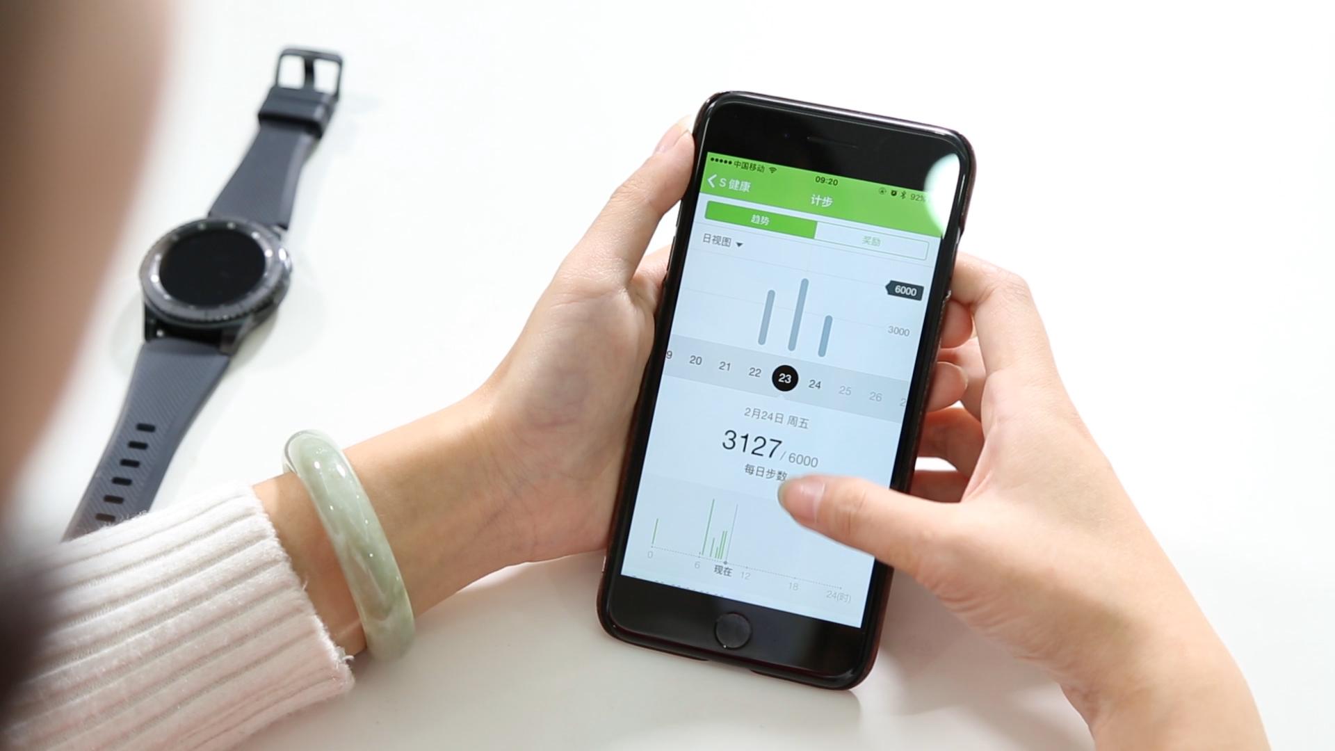 三星gears3能和苹果手机配对吗,三星gears3和galaxy