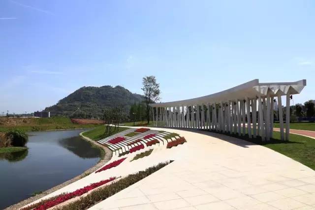 临港为什么那么多公园,宜宾临港公园