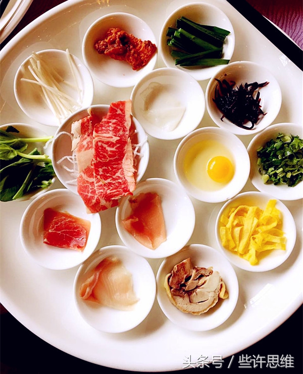 昆明翠湖正宗过桥米线推荐,过桥米线云南翠湖