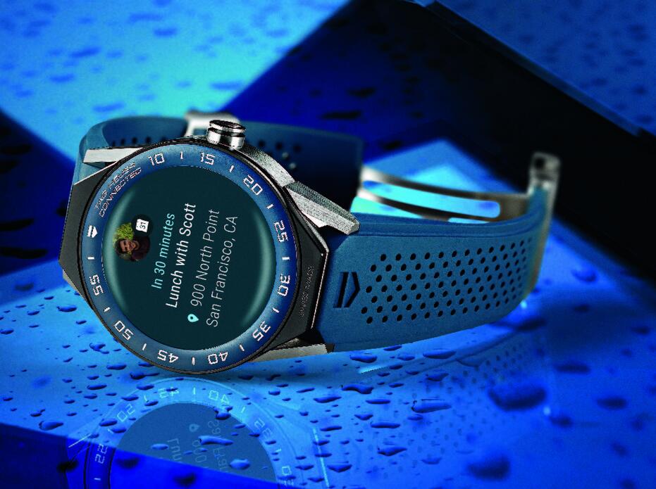 泰格豪雅运动系列图片,泰格豪雅智能腕表和苹果腕表