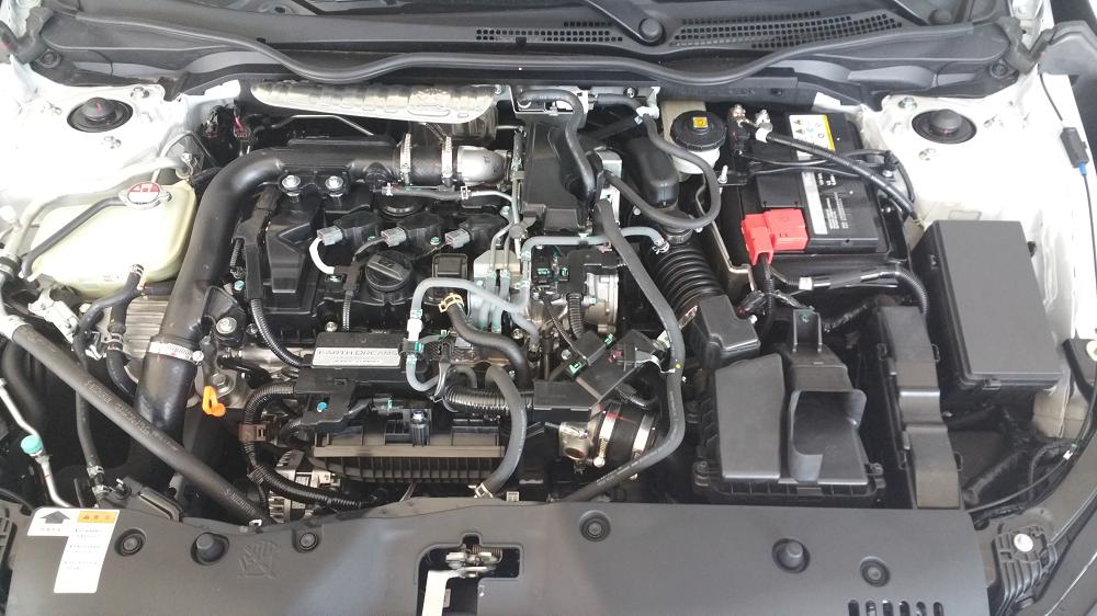 为什么本田的发动机舱那么乱,本田发动机舱为什么反而很凌乱