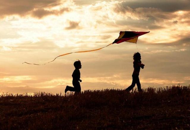 风筝如何快速飞起来,风筝风筝快快飞