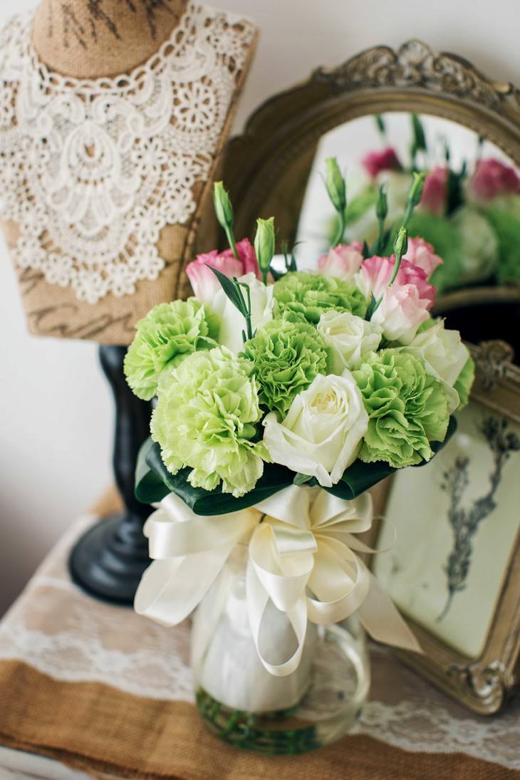 婚礼新娘送花的含义,新娘结婚祝福语数字