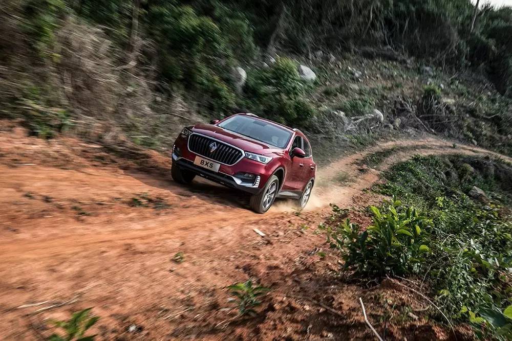 宝沃BX5国内首试为何比奥迪Q3开起来更加得心应手