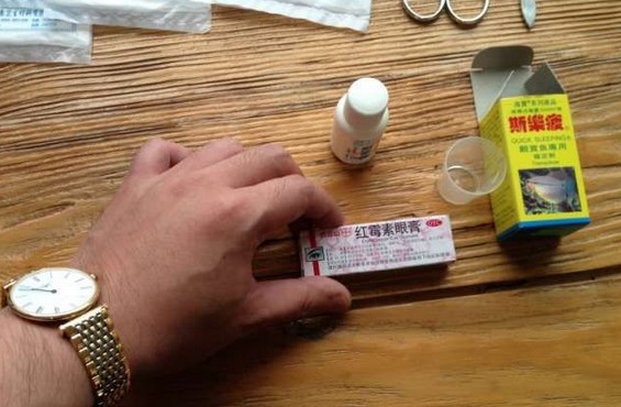 龙鱼腹鳍恢复过程,龙鱼拔鳞手术需要注意什么