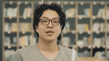 最新*拍偷**神器上线，操作只需要对她抛个媚眼