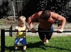 睡在上铺想玩台式电脑怎么弄,在上铺玩电脑