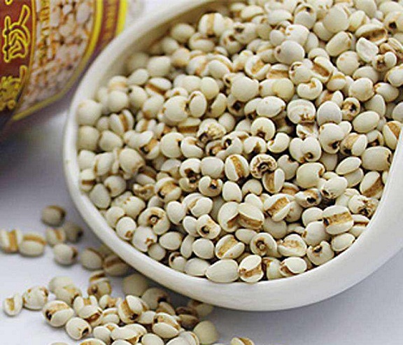 湿疹奇痒难忍怎么治疗,湿疹反复发作奇痒中医给两种方法