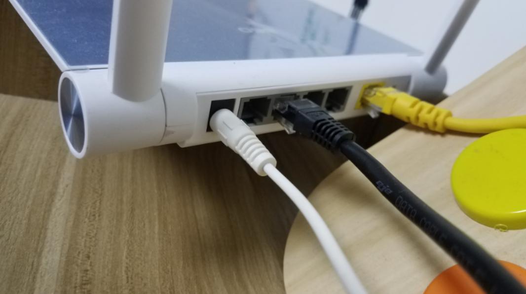 哪个路由器5ghz信号强,路由器5ghz怎么调成2.4g