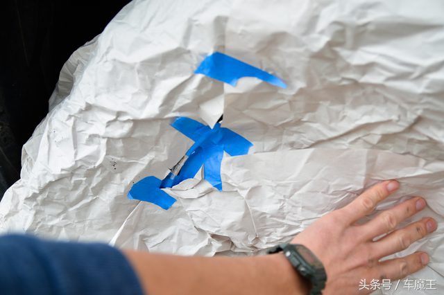 奔驰轮毂划痕修复多少钱,轮毂有点划痕自己怎么修复