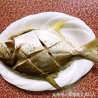 清蒸金鲳鱼潮汕做法,清蒸金鲳鱼教学视频