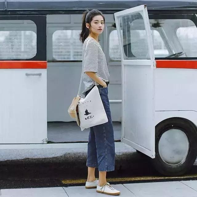 学生党春秋搭配分享,学生党学穿搭博主推荐