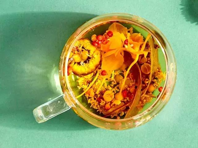 喝茶养生成为年轻人的时尚生活,喝茶成为时尚