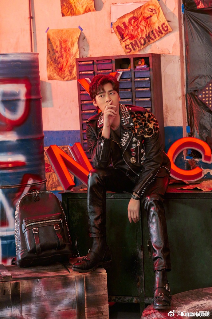 李易峰皮衣视频,李易峰皮衣穿搭男