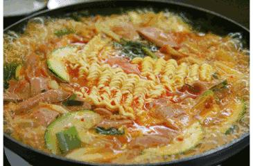 湿哒哒的雨季，想念热腾腾的你