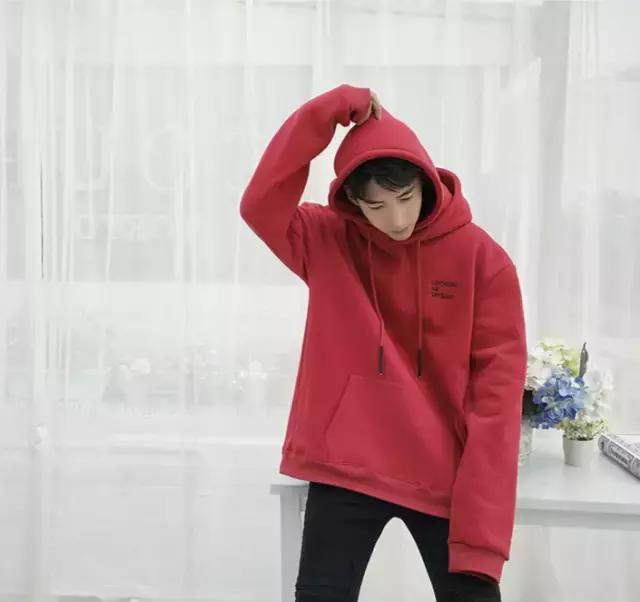 现在穿什么衣服最容易撞衫,穿什么衣服好看又不容易撞衫