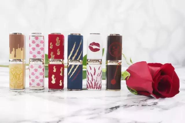 买不起大牌可以穿的衣服,买不起系列礼服