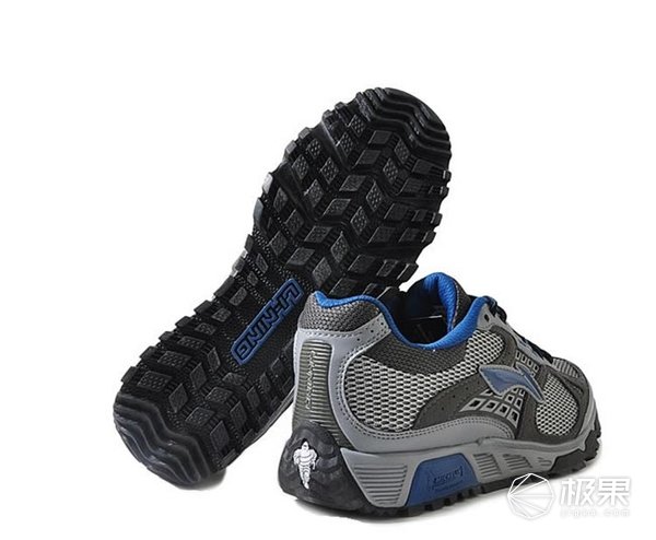 你从不注意的鞋底花纹，却成了乔丹科比封神的“秘密”