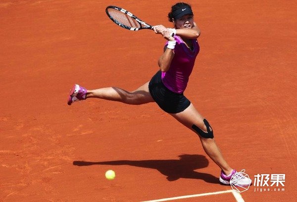 你从不注意的鞋底花纹，却成了乔丹科比封神的“秘密”