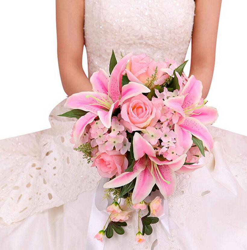 婚礼新娘送花的含义,新娘结婚祝福语数字