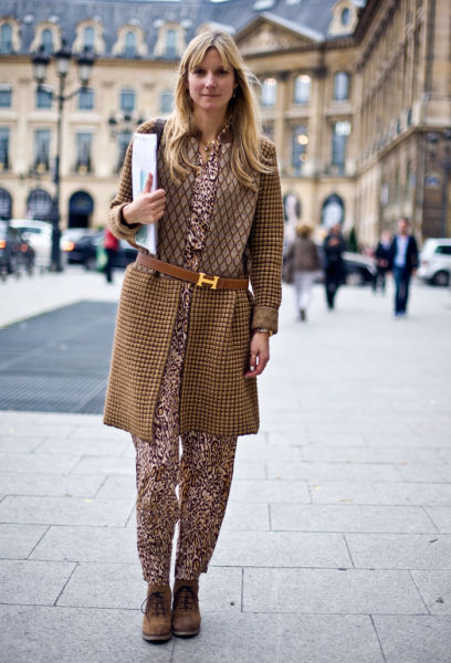 先别骂土豪太俗，带logo的腰带穿得好就能帮你省钱