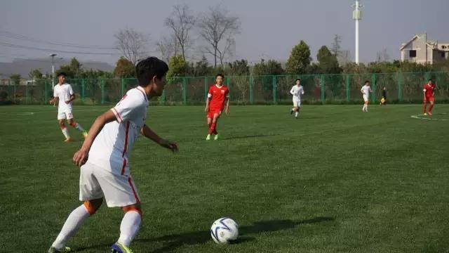 第二届中国青少年足球联赛u1716强,u16全国女子足球锦标赛泸西赛区