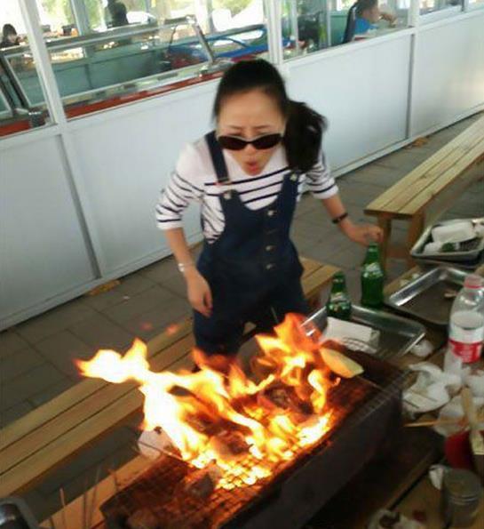 女生着火了怎么办,着火为啥不能用嘴吹