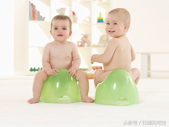婴儿把尿有什么技巧,如何正确的给婴儿把尿