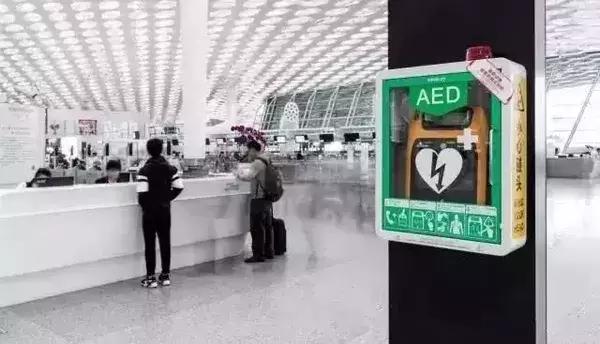 傻瓜除颤仪的使用方法,傻瓜式除颤器视频