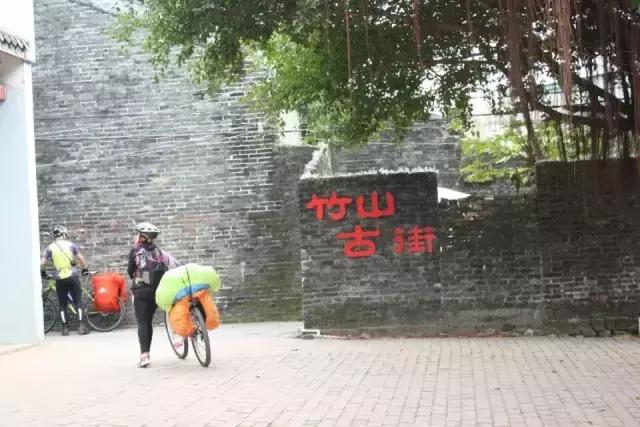 东南亚骑行第三十六天视频,东南亚骑行第二天到玉溪市