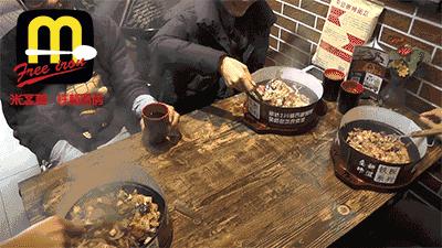 约吗?快来看看排队排到腿酸的这家店到底是什么店?