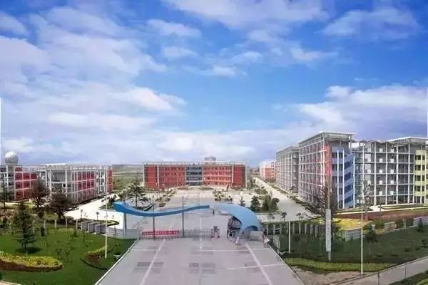 青岛最老的中学,青岛市内有几个百年学校