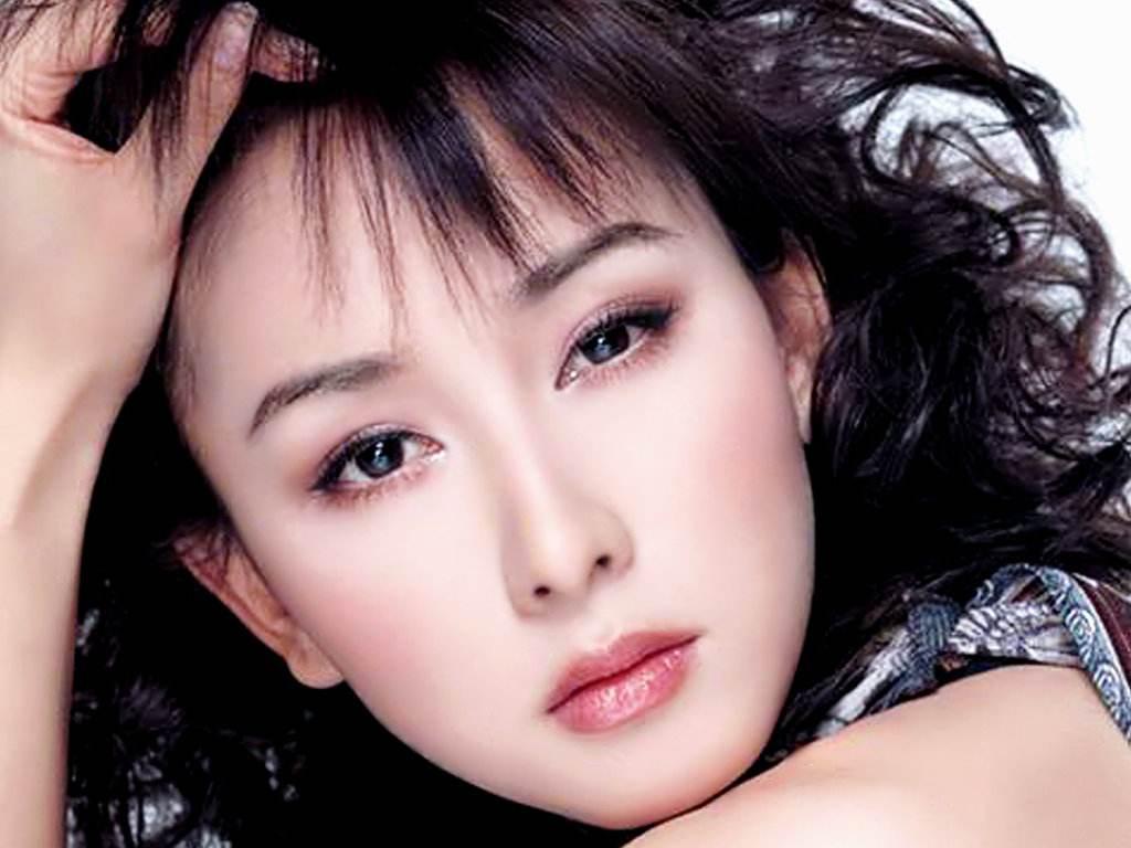 红血丝肌肤用什么能遮住,mm肌肤管理