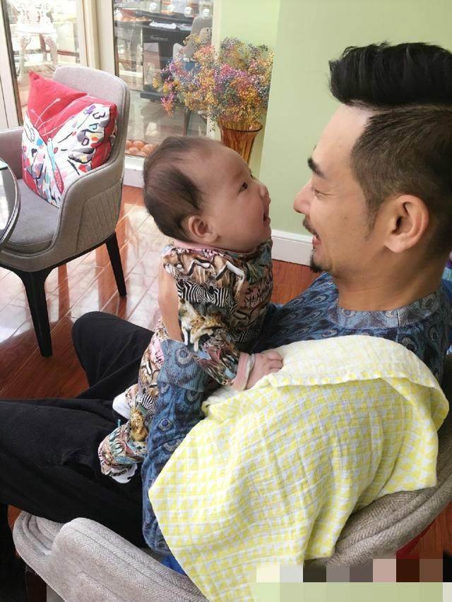 至尊红颜贾静雯与赵卓吻戏,至尊红颜贾静雯和杨童舒