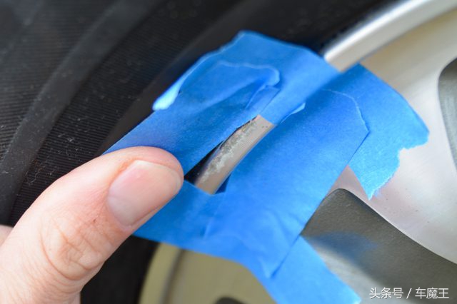 奔驰轮毂划痕修复多少钱,轮毂有点划痕自己怎么修复