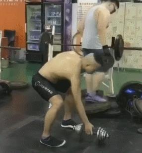 女生着火了怎么办,着火为啥不能用嘴吹