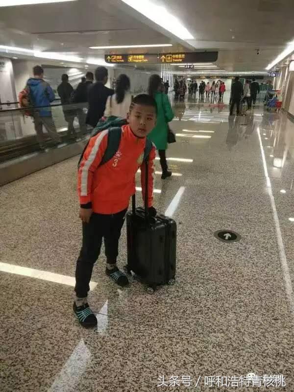 皇马球探马卡姆巴佩,皇马球探布斯克茨