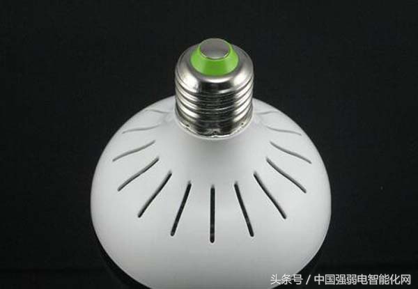 如何用万用表测220v路灯led的好坏,怎样用万用表测led变光驱动器好坏