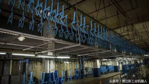 厉害了机器人,厉害了小机器人