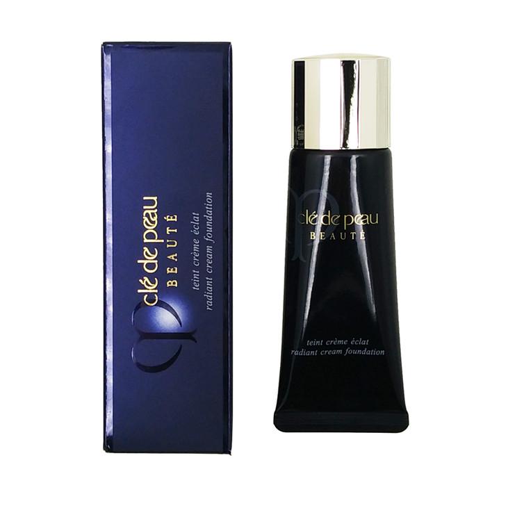 脸涂粉底液就卡粉怎么办,粉底液怎么用不会卡粉