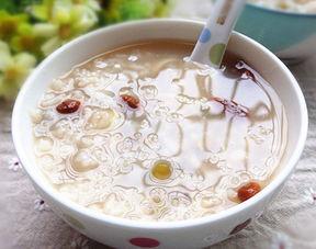 女人身上湿湿的怎么回事,女人身上总是湿湿的是怎么回事