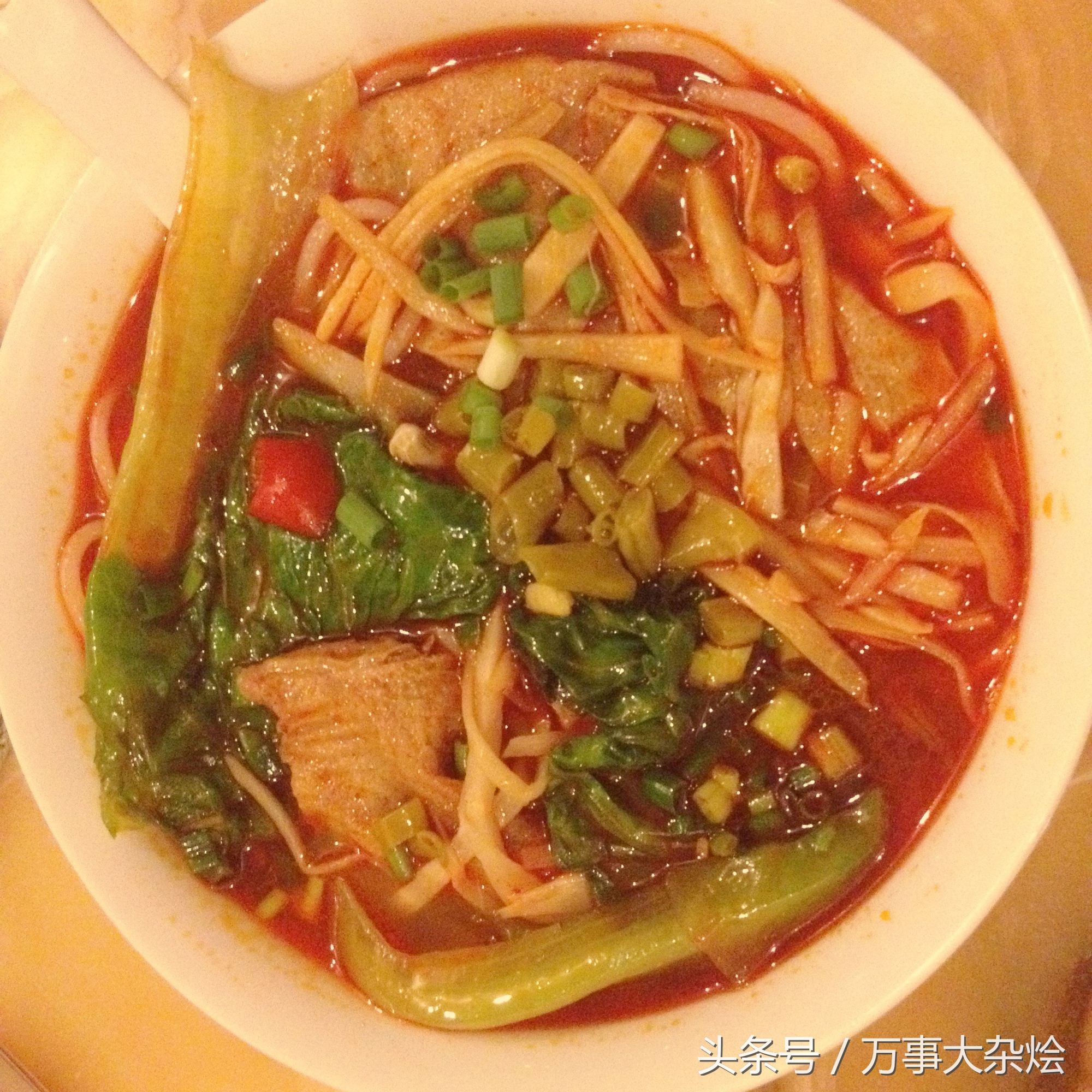 地域特色螺蛳粉,飘味香教你螺蛳粉做法